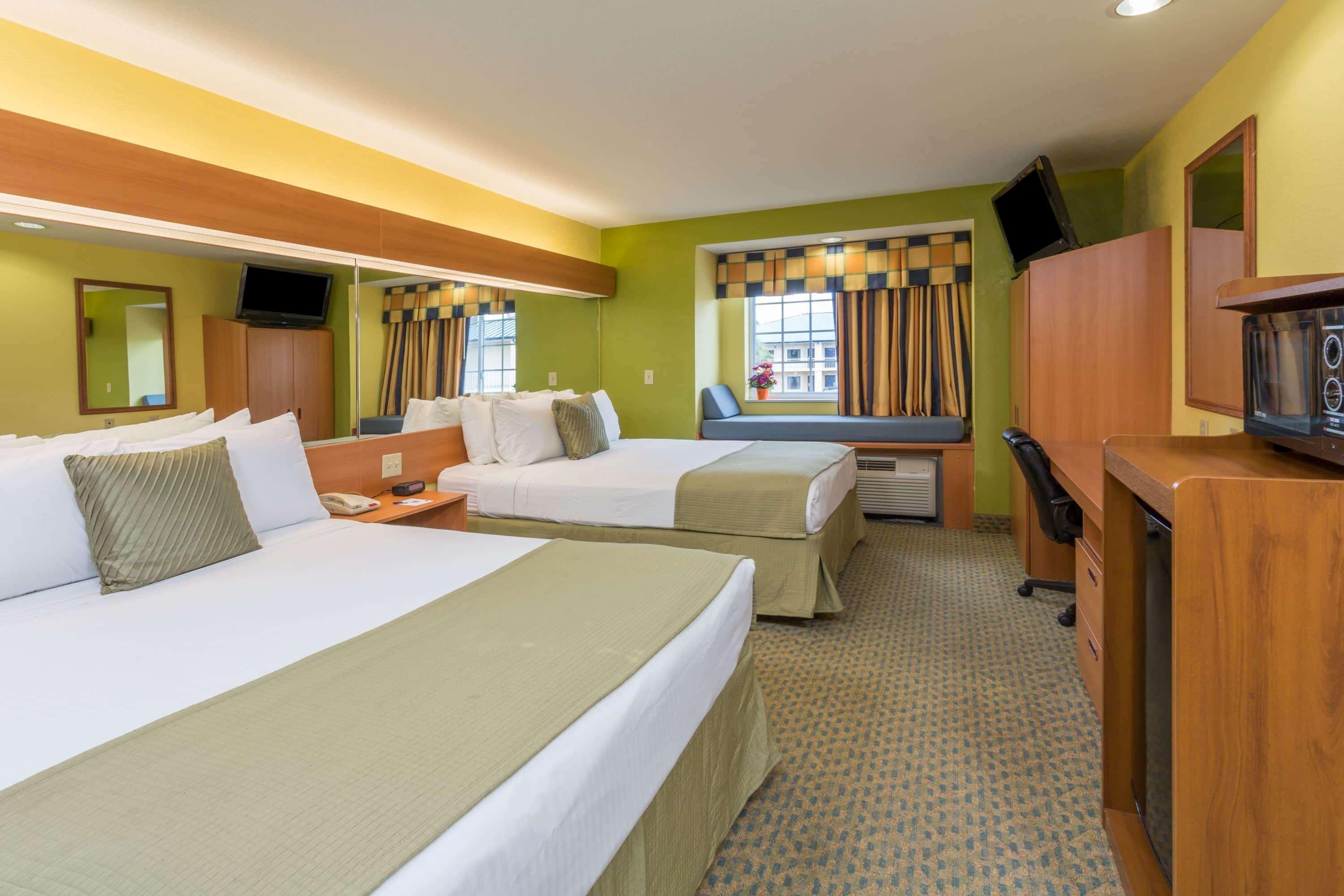 Microtel Inn & Suites By Wyndham Kingsland Naval Base I-95 Eksteriør billede