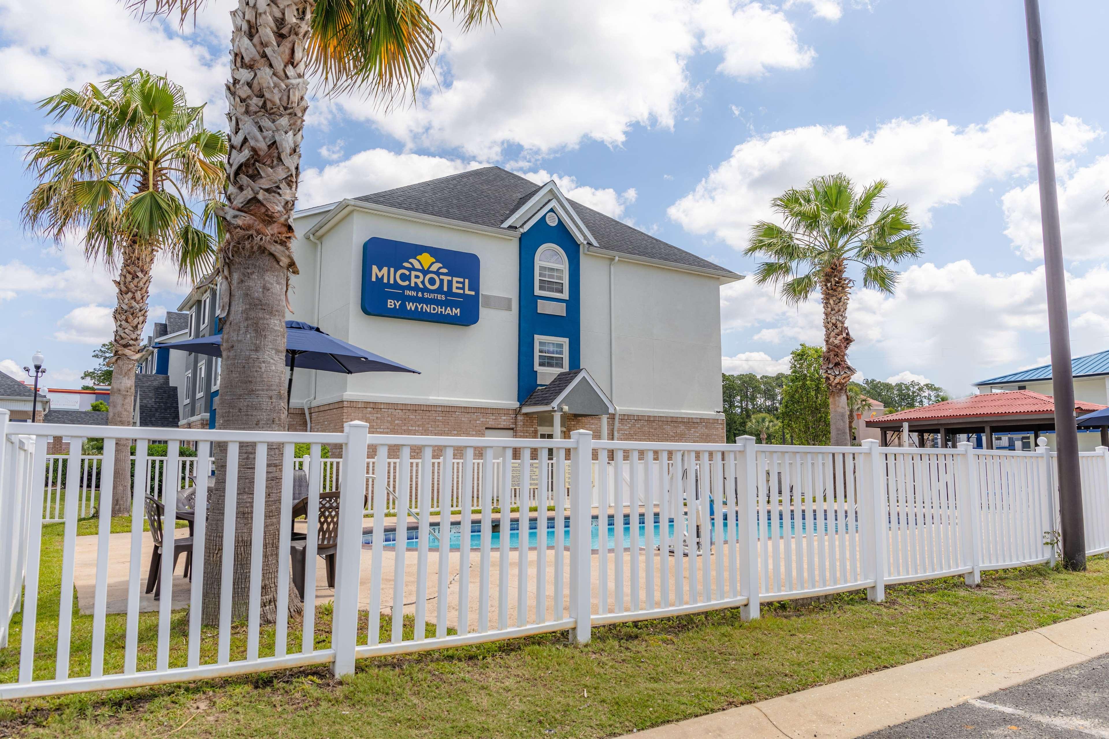 Microtel Inn & Suites By Wyndham Kingsland Naval Base I-95 Eksteriør billede