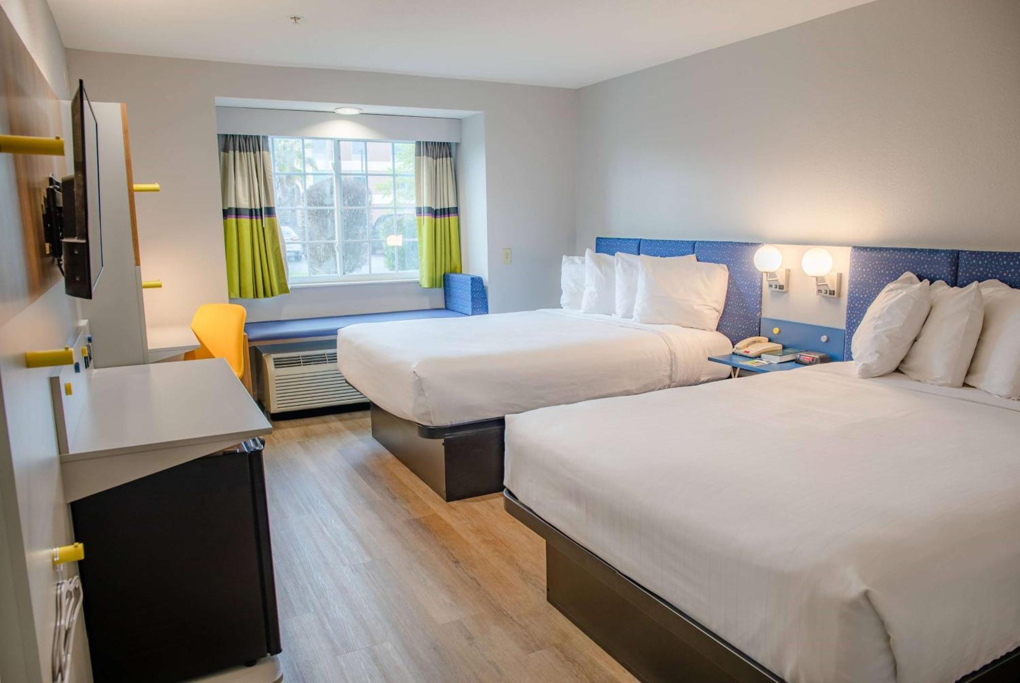 Microtel Inn & Suites By Wyndham Kingsland Naval Base I-95 Eksteriør billede