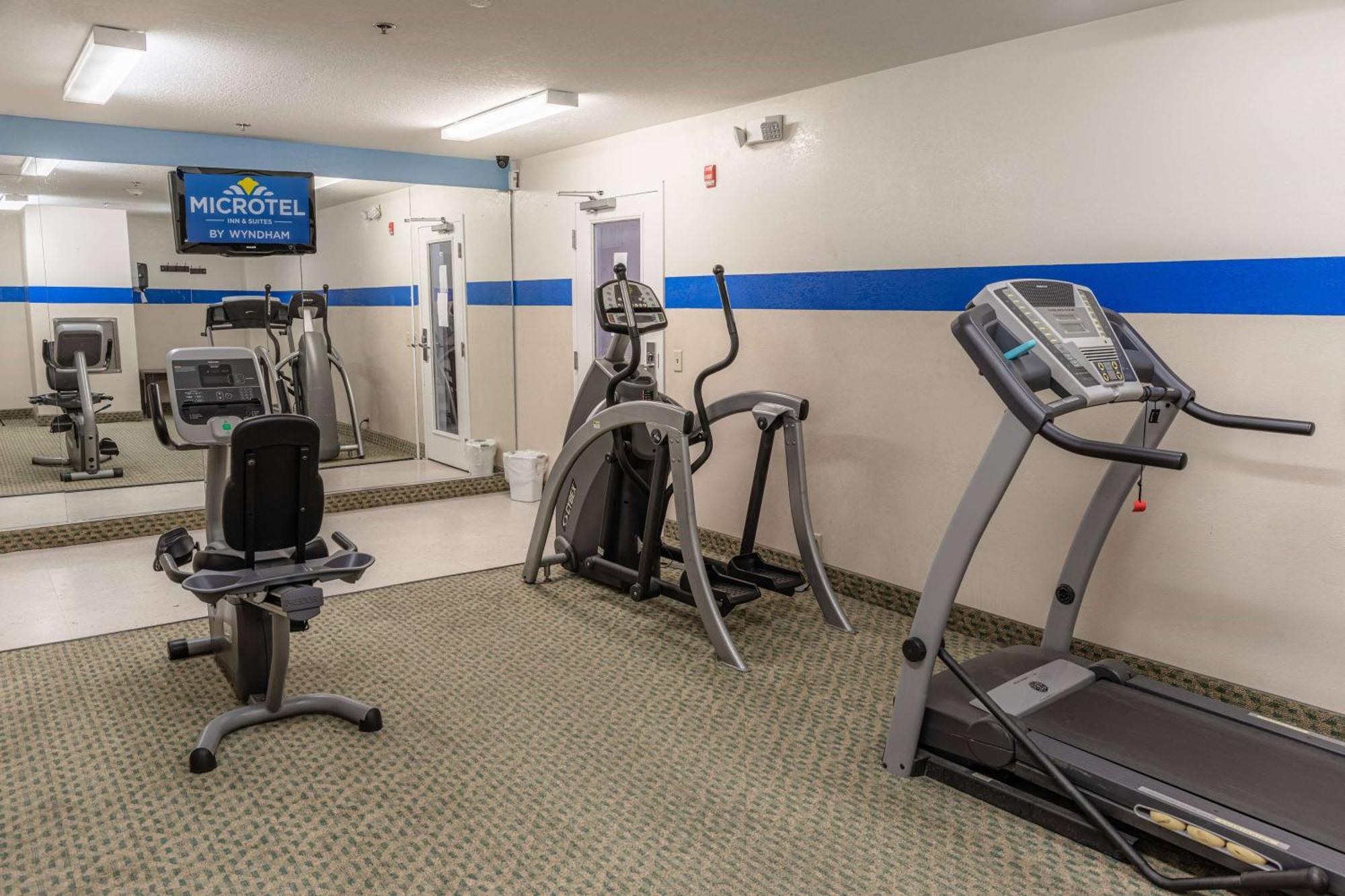 Microtel Inn & Suites By Wyndham Kingsland Naval Base I-95 Eksteriør billede