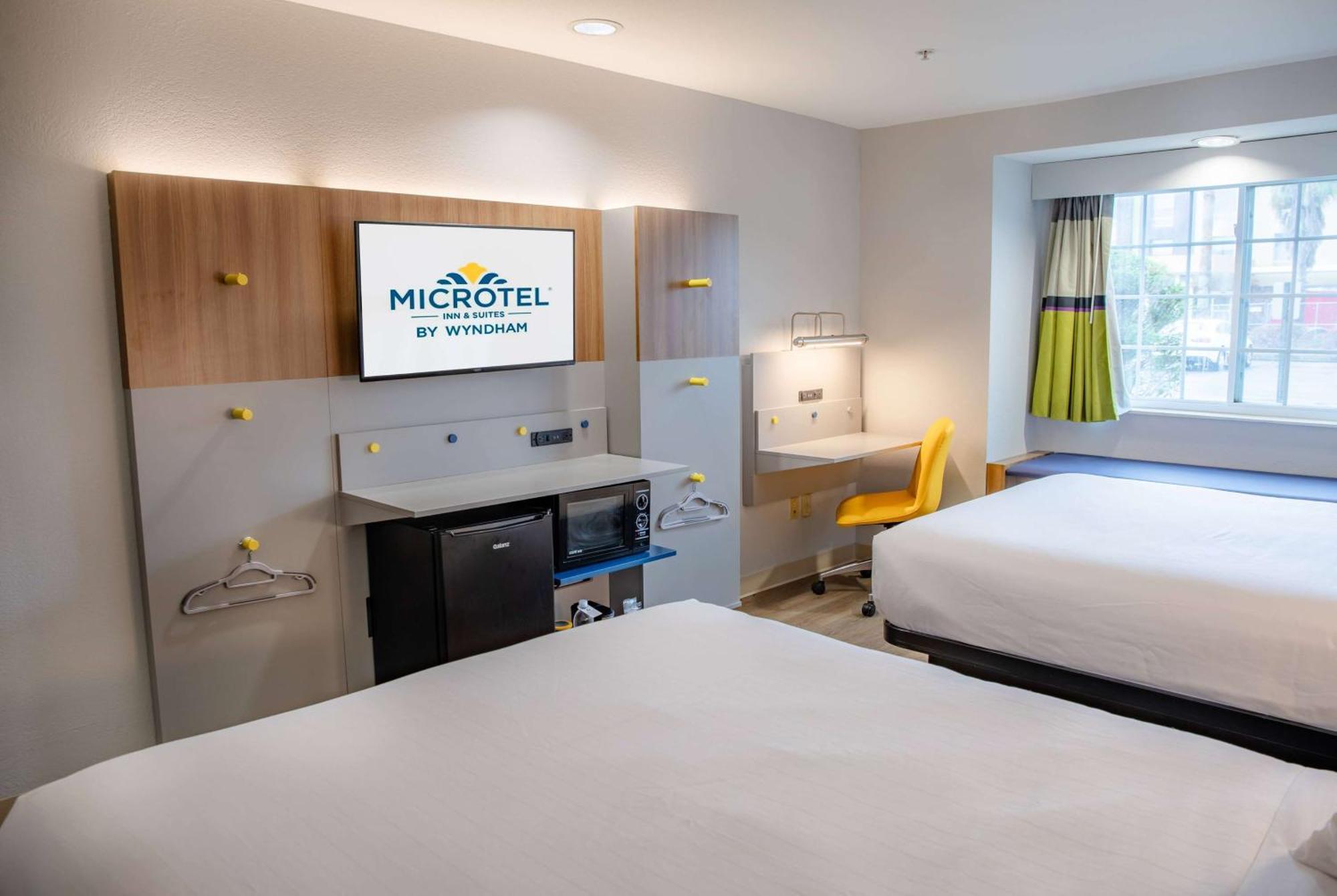 Microtel Inn & Suites By Wyndham Kingsland Naval Base I-95 Eksteriør billede